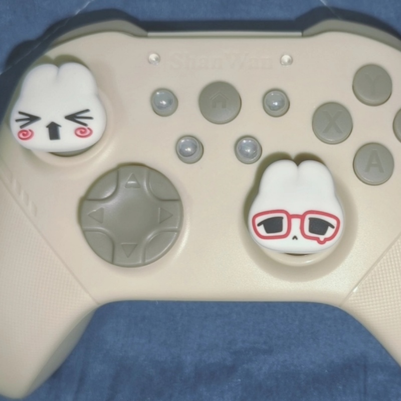 Uroczy Kreskówkowy Retro Króli – Gaming Accessories In China recenzja i cena